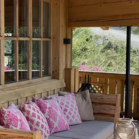 Villa Beautiful Chalet In With, Pool & Terrace - What'app - 0039-3512-039-610 - For Reservations!