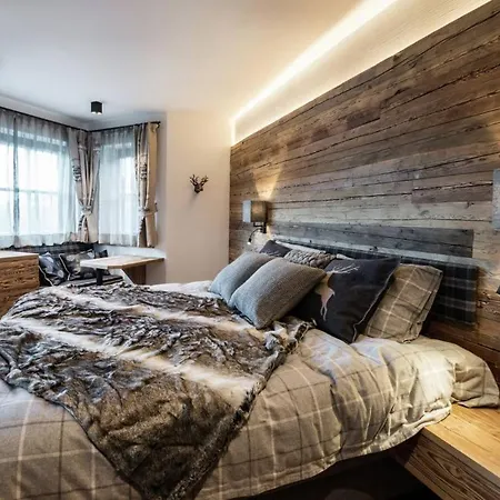 Beautiful Chalet In With, Pool & Terrace - What'app - 0039-3512-039-610 - For Reservations! *